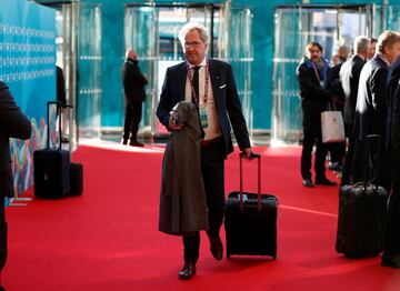  Erik Hamren, seleccionador de Islandia, llegando al Centro de Convenciones de Dublín donde se ha celebrado el sorteo clasificatoria de la Euro 2020. 