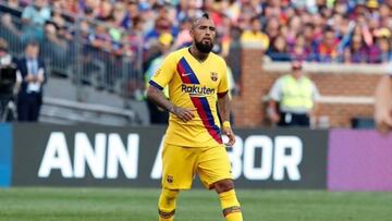 Vidal no fue citado para el debut de Barcelona en la Liga