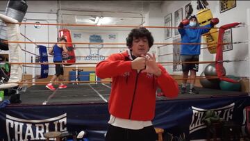 El crochet de derecha en el boxeo