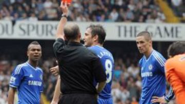 La roja a Fernando Torres.