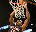 Horford lidera a los Hawks en su triunfo sobre los Bucks