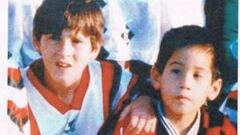 Messi jugó en el Newell's Old Boys hasta los 12 años, cuando fue fichado por el Barcelona.