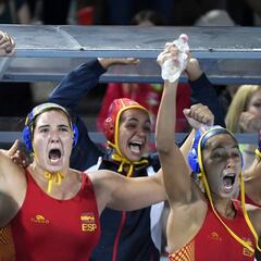 Laura Ester: "Le debía a mis compañeras parar ese penalti"