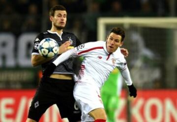 Havard Nordtveit con Kevin Gameiro.