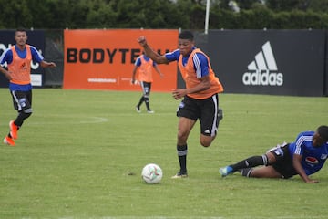 Los dirigidos por Jorge Luis Pinto se preparan para su primer partido de Liga Águila frente a Envigado. También presentaron sus cuatro nuevas caras.