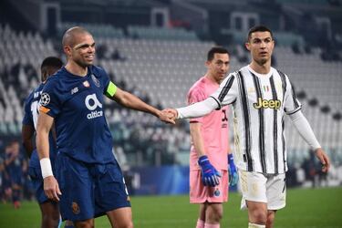 El espectacular partido de Pepe con el Oporto que deslumbr¨® a Europa