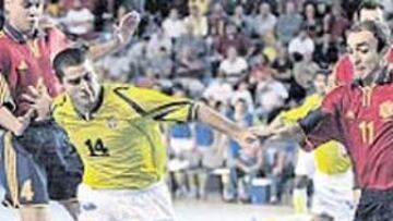 <b>DE ACUERDO. </b>Españoles y brasileños quieren cambio de reglas.