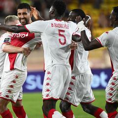 El Mónaco envía a la lona al Lyon