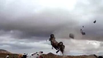 Terrible doble accidente con vueltas de campana en Bolivia