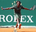 Monfils sorprende a Federer
y Djokovic se exhibe en octavos