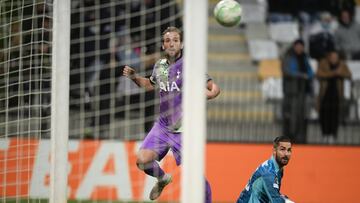 Kane en el momento del gol del Tottenham.