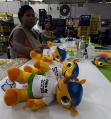 Fuleco, el armadillo de Brasil 2014, listo para el Mundial