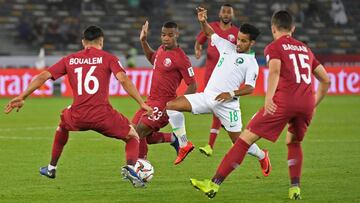 Arabia Saudí domina, pero Qatar gana y se asegura el liderato