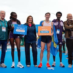 Kejelcha y Ngetich cumplen; Almgren hace historia en Valencia