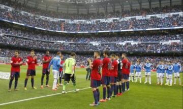 Antes del encuentro de liga en el Bernabéu, en el que el conjunto rojillo hizo pasillo a los campeones de Copa del Rey 2014, un grupo de seguidores de ambos equipos se enfrentaron en una lamentable pelea en los alrededores del estadio. 