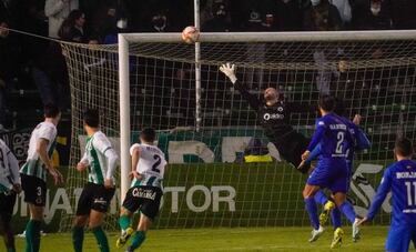 El Sanse enreda al Racing