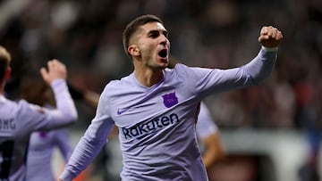 FRANKFURT AM MAIN, GERMANY - APRIL 07: Ferran Torres of FC Barcelona celebrates after scoring their sides first goal during the UEFA Europa League Quarter Final Leg One match between Eintracht Frankfurt and FC Barcelona at Football Arena Frankfurt on Apri