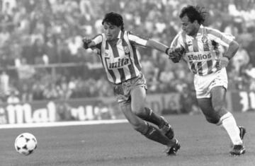 Jugó en el Atlético de Madrid desde 1989 hasta 1993. Defendió la camiseta del Sevilla entre 1997 hasta 2001.