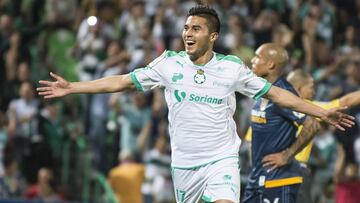 Ulises D&aacute;vila, Santos Laguna