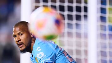 during the Quarter-Final first leg match between Pachuca and America as part of the Liga BBVA MX, Torneo Clausura 2025 at Hidalgo Stadium on May 07, 2025 in Pachuca, Hidalgo, Mexico.