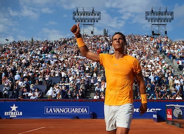 El p迆blico entregado a Nadal en el Conde de God車 de 2018.