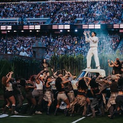 Estos congresistas republicanos quieren multar y “encerrar” a Bad Bunny tras el Super Bowl
