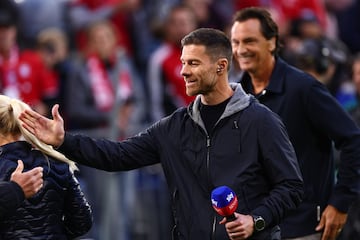 Así llegó el entrenador español al campo del Bayern Múnich.