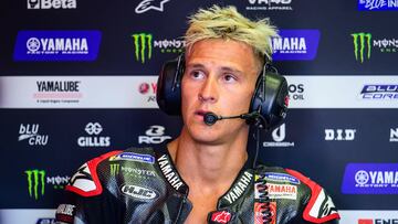 Fabio Quartararo, en el box de Yamaha en Austria.