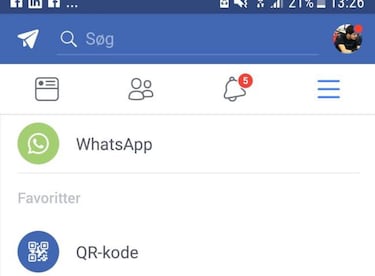 Facebook incluye un acceso directo a WhatsApp en su app ¿adiós a Messenger?