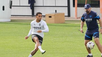 26/10/22  VALENCIA CF  ENTRENAMIENTO
JUSTIN KLUIVERT
GATTUSO
