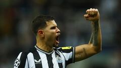 Get the lowdown on how to watch Newcastle United host Borussia Dortmund on matchday three of the 2023/24 UEFA Champions League group stage.