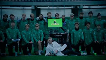 Plantilla del HamKam II, junto a la inteligencia artificial entrenadora