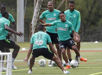 Atlético Nacional se prepara para el duelo ante Independiente Santa Fe en la Copa Águila 