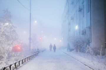 Poblacin:  algo ms de 378.500 habitantes | Temperatura media en enero: entre -36C. y -42C.