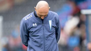 Futbol, Huachipato vs Universidad Catolica.
Fecha 10, campeonato Nacional 2022.
El entrenador de Universidad Catolica Cristian Paulucci es fotografiado durante el partido de primera division contra Huachipato disputado en el estadio CAP de Talcahuano, Chile.
17/04/2022
Javier Vergara/PHOTOSPORT
Football, Huachipato vs Universidad Catolica.
10th date, 2022 National Championship.
Universidad Catolica's head coach Cristian Paulucci is pictured during the first division match against Huachipato held at the CAP stadium in Talcahuano, Chile.
17/04/2022
Javier Vergara/PHOTOSPORT