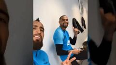 ¡Ya son partners! Vidal mostró sus trabajos físicos con Boateng