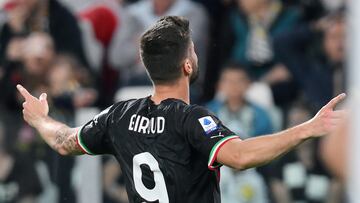 Turin (Italy), 28/05/2023.- Milan's Olivier Giroud celebrates after scoring the 0-1 goal during the Italian Serie A soccer match between Juventus FC and AC Milan, in Turin, Italy, 28 May 2023. (Italia) EFE/EPA/ALESSANDRO DI MARCO
