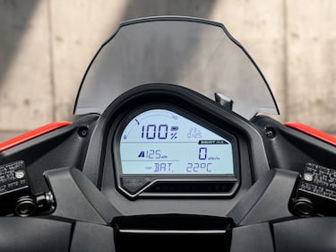 SEAT MÓ 125, disponible en México: una motoneta eléctrica con una aceleración y velocidad superior