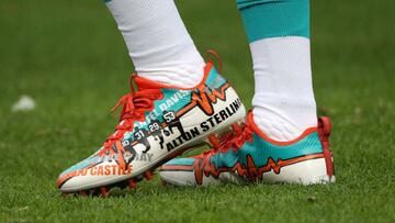 BALTIMORE, MD - DECEMBER 4: A detail view of the cleats of free safety Michael Thomas #31 of the Miami Dolphins prior to a game against the Baltimore Ravens at M&amp;T Bank Stadium on December 4, 2016 in Baltimore, Maryland.   Patrick Smith/Getty Images/AFP
 == FOR NEWSPAPERS, INTERNET, TELCOS &amp; TELEVISION USE ONLY ==