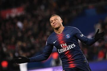 Con apenas 20 a?os, el delantero del PSG es el segundo franc¨¦s mejor pagado al recibir 24.7 millones de euros, de acuerdo a Transfermarkt.