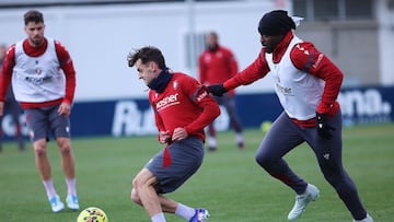 Boyomo y Aimar durante el entrenamiento de hoy.