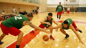 Jugadores de la Selecci&oacute;n Mexicana de Basquetbol durante un entrenamiento