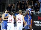 Debuta Nathan Jawai y el Andorra domina al CAI Zaragoza