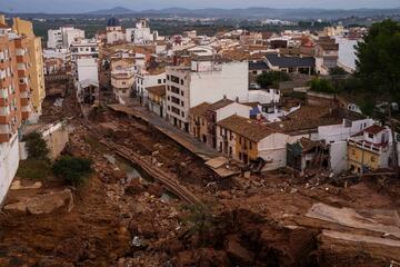 Vista general de una zona afectada por las inundaciones en Chiva, Valencia. 