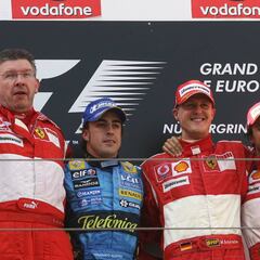 "Es frustrante ver a un talento como Alonso en coches así"