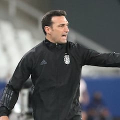 Scaloni no confirma el equipo y el Kun puede ser titular
