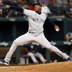 Yankees dejan fuera del roster de ALDS a Aroldis Chapman