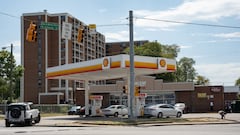 How could the conflict between Israel and Iran affect gas prices in the US?