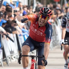 Omar Fraile evita el pleno del UAE en Andalucía y Pogacar conquista la general