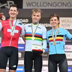 Foss da la campanada y se proclama campeón mundial contrarreloj